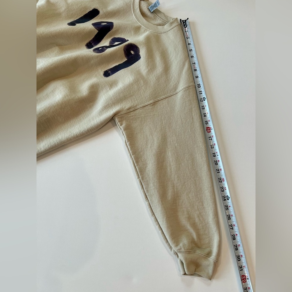 Taylor Swift 1989 Sweatshirt Tan Cream - Picture 5 of 8